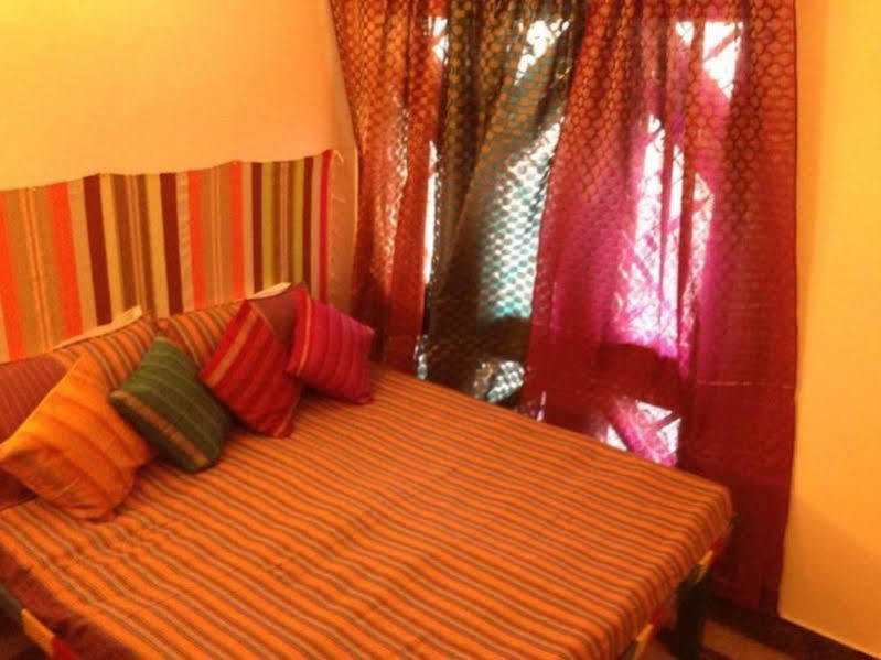 Gostops Lite Varanasi Bagian luar foto