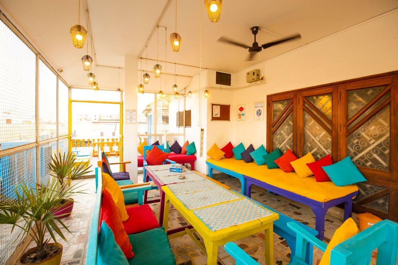 Gostops Lite Varanasi Bagian luar foto