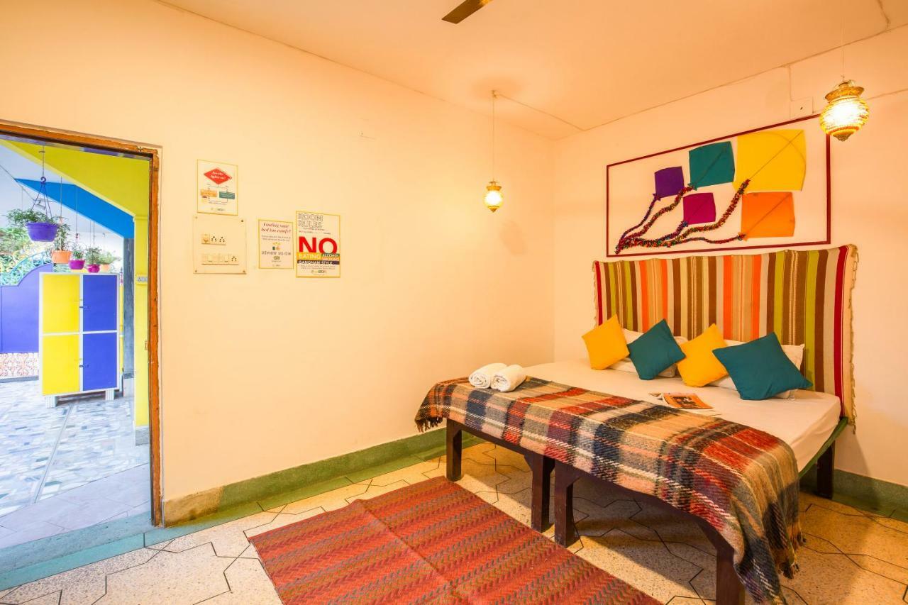 Gostops Lite Varanasi Bagian luar foto